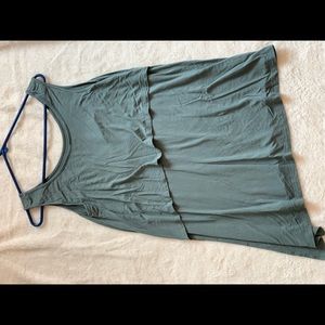 Latched mama nursing top